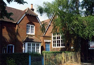 Banstead Village Junior School 1989 - photo courtesy of Peter Denton